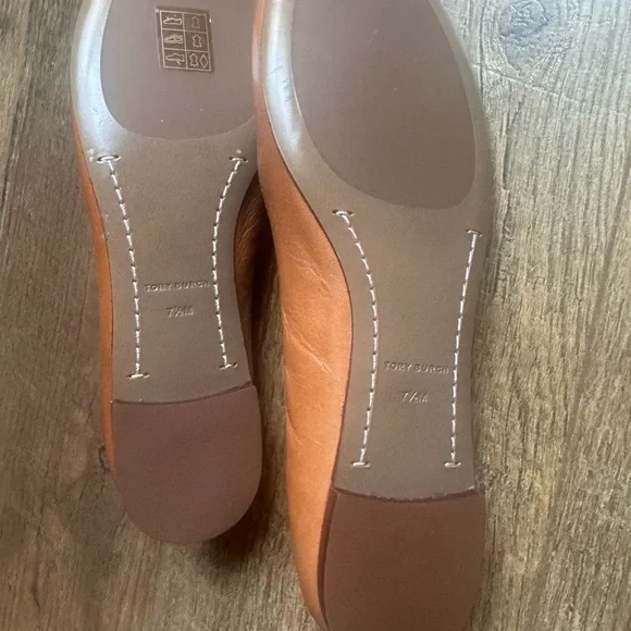 Tory Burch Women's Tan/Cognac Ballet Flats - Picture 4 of 4